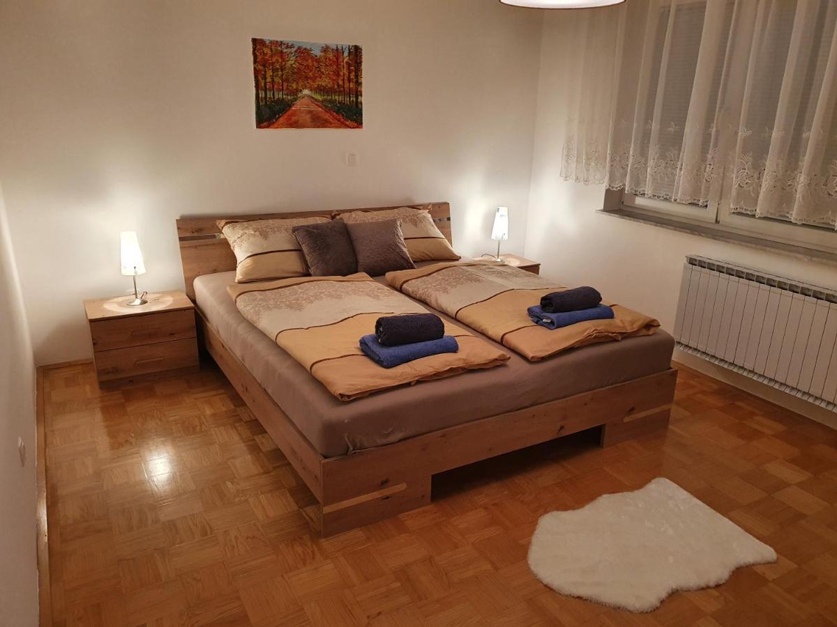 Apartma Kreda Mojstrana Luaran gambar