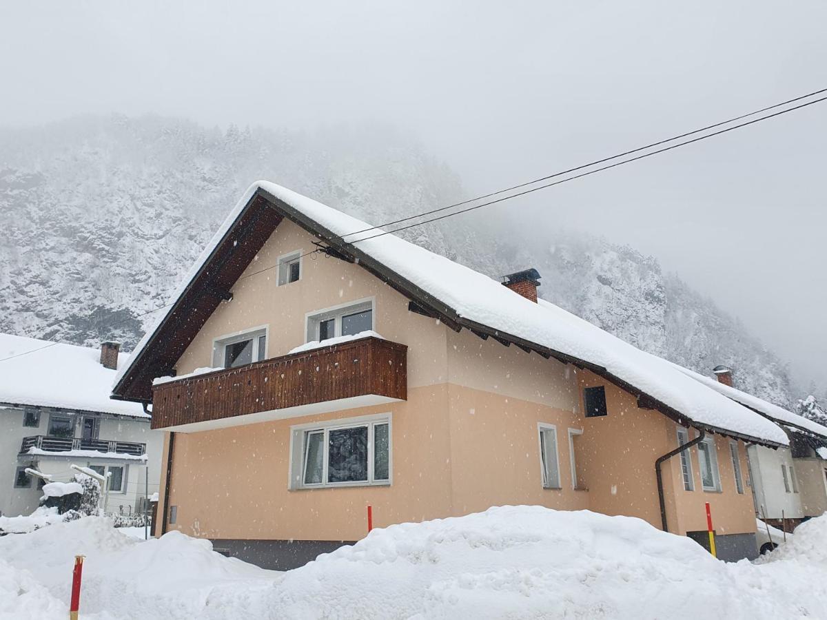 Apartma Kreda Mojstrana Luaran gambar